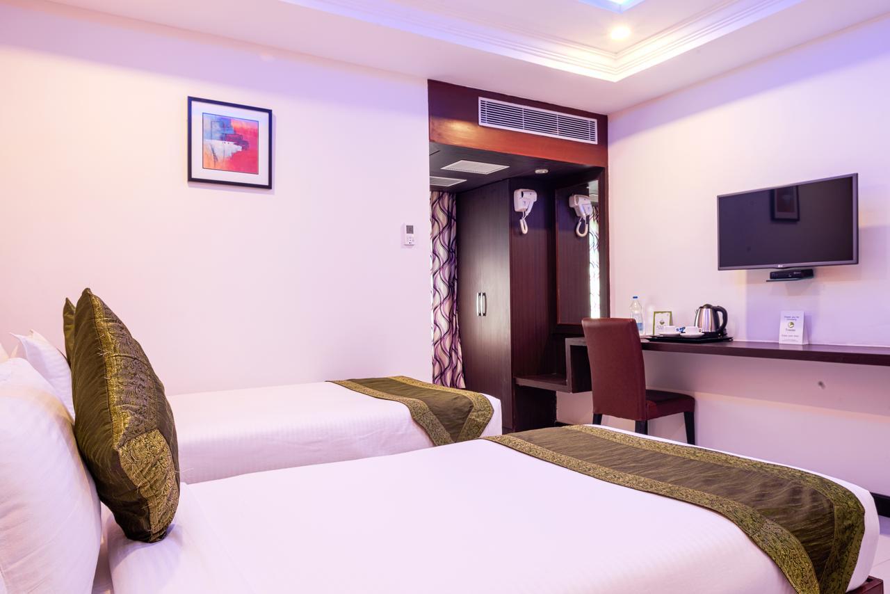 Hotel Treebo Empire Vijayawāda Exteriér fotografie